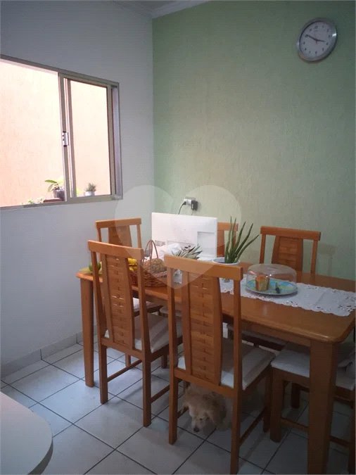 Vende-se Lindo Sobrado na Vila Santa Catarina