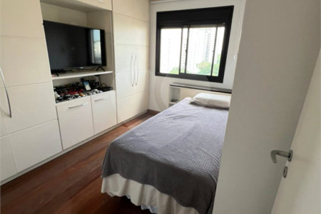 Apartamento à venda com 2 suítes em Campo Belo, São Paulo, SP