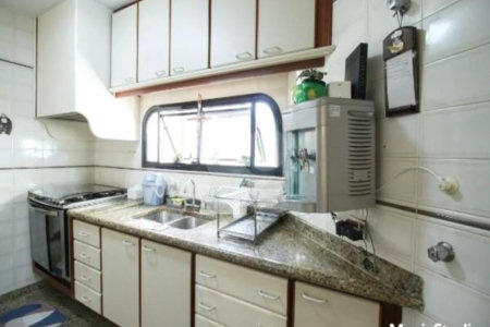 Apartamento com 162m², 3 quartos (3 suítes), 3 garagens, à venda na Vila Regente Feijó