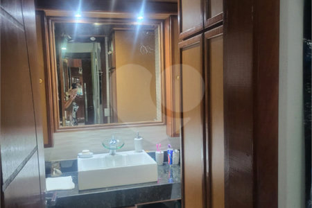Apartamento à venda com 2 quartos, sendo 1 suíte, em Barra da Tijuca, Rio de Janeiro, RJ