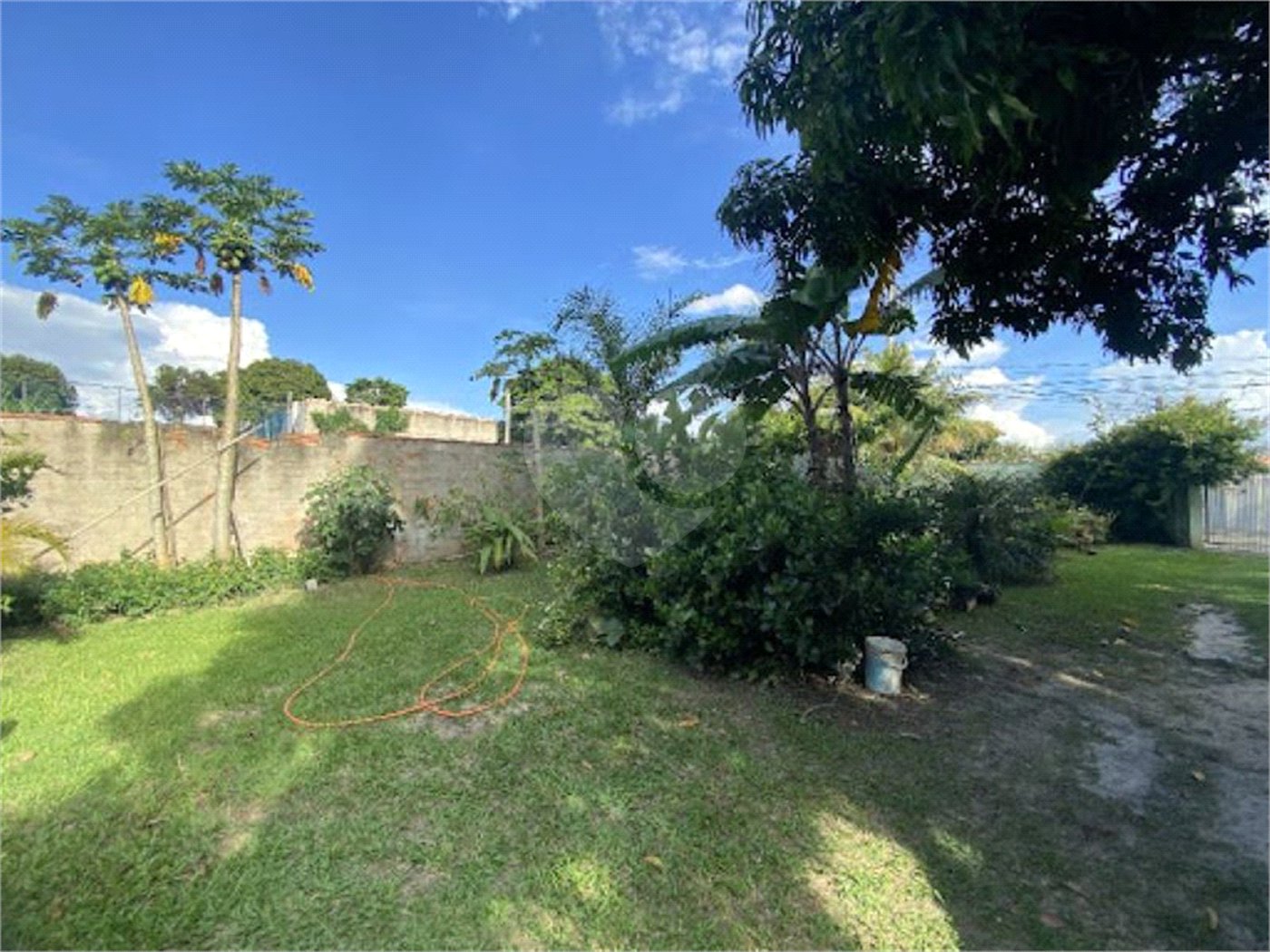 Chácara à venda com 3 quartos, sendo 1 suíte, em João Jabour, Salto, SP