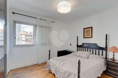 Apartamento à venda com 2 quartos, sendo 1 suíte, em Alto da Boa Vista, São Paulo, SP