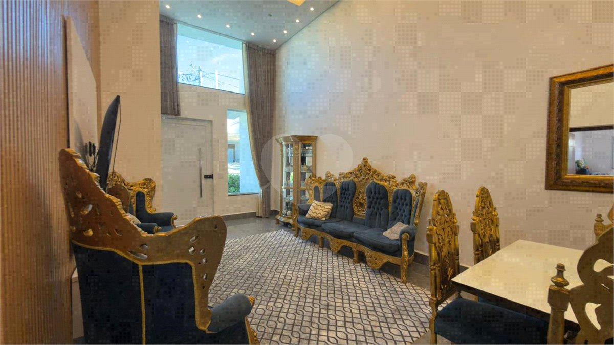 Casa à venda com 3 suítes no condomínio Campos do Conde I e II, Sorocaba - SP
