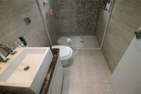 Sobrado à venda com 2 quartos, sendo 1 suíte, em Vila Dom Pedro II, São Paulo, SP