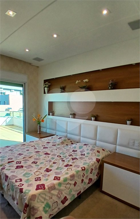 Casa à venda com 3 suítes no condomínio Figueira Garden, Atibaia - SP