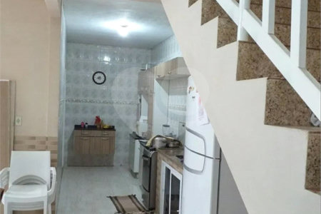 Casa à venda com 2 suítes no condomínio Campo Lindo, Rio de Janeiro - RJ