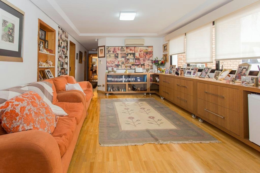 Apartamento para alugar com 5 quartos, sendo 3 suítes, em Alto de Pinheiros, São Paulo, SP