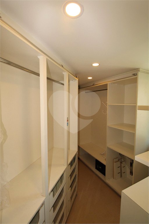Apartamento à venda com 4 suítes em Santana, São Paulo, SP