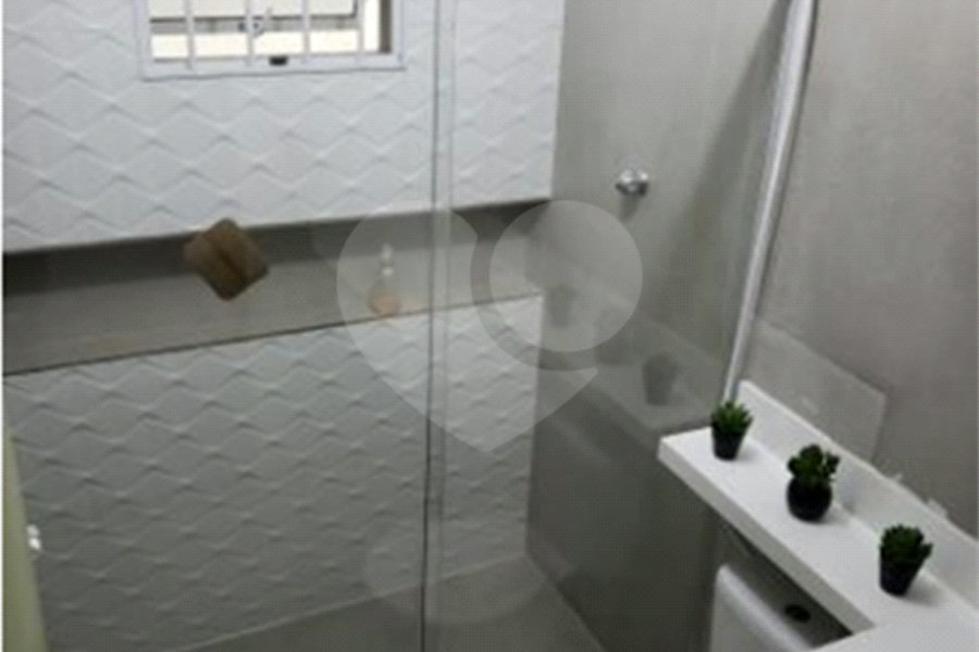 Sobrado à venda com 3 quartos, sendo 1 suíte,  em Parque Edu Chaves, São Paulo, SP