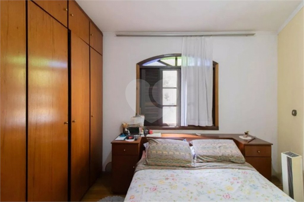 Casa à venda com 3 quartos, sendo 2 suítes,  em Jardim Santa Mena, Guarulhos, SP