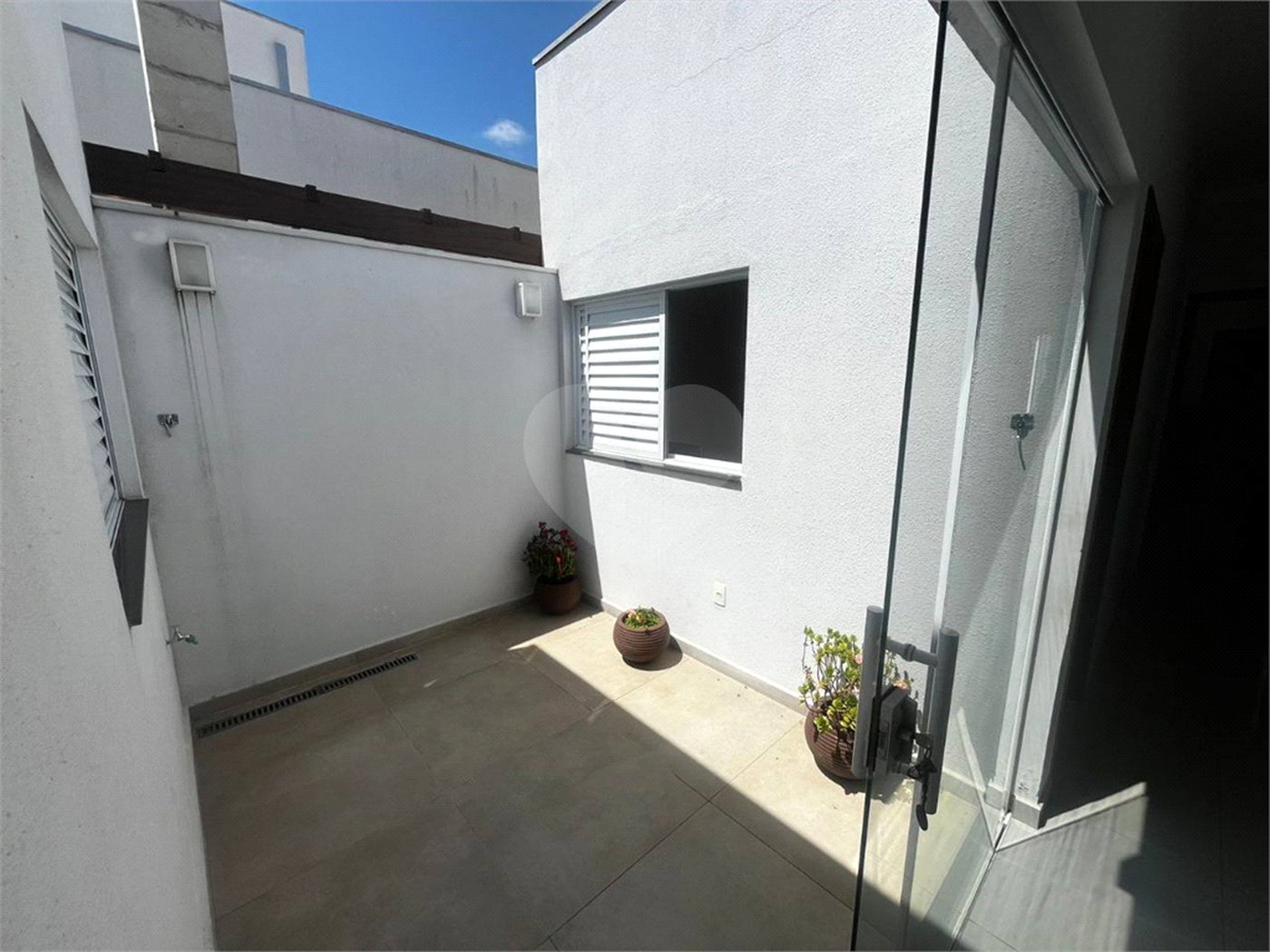 Casa à venda com 2 quartos, sendo 1 suíte, no condomínio Residencial Reserva das Paineiras, Itapetininga - SP