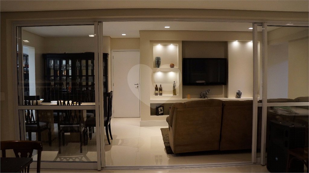 Apartamento à venda com 3 suítes em Santa Teresinha, São Paulo, SP