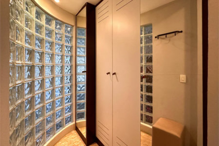 Casa à venda com 3 quartos, sendo 1 suíte, no condomínio Barão do Triunfo, São Paulo - SP