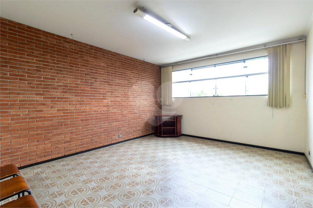 Sobrado à venda com 3 suítes em Vila Carrão, São Paulo, SP