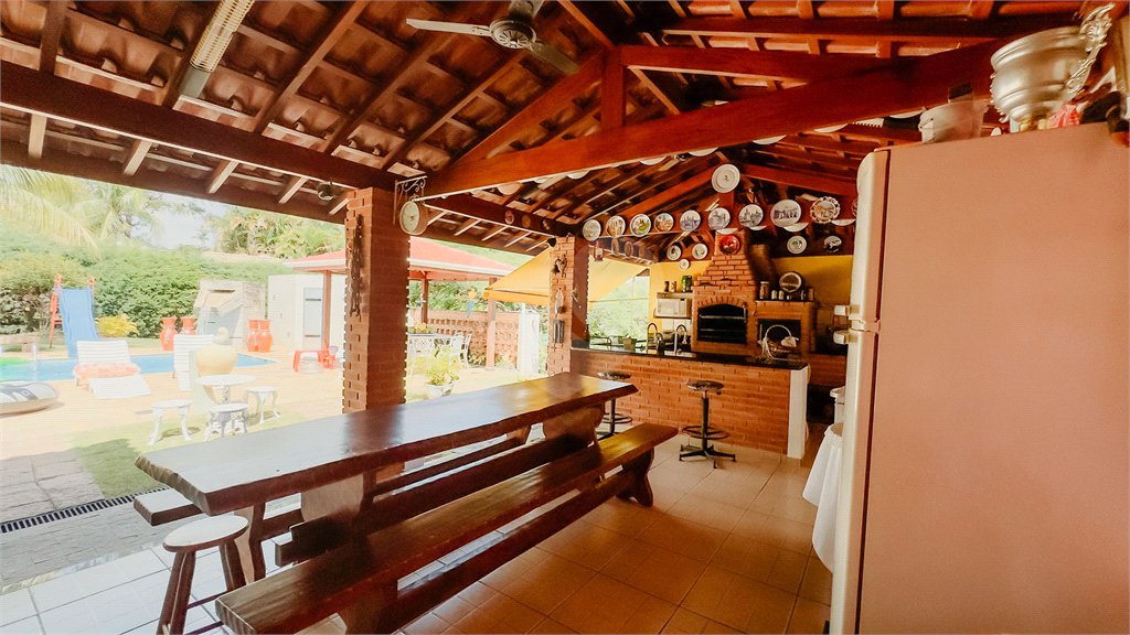 Casa à venda com 4 suítes no condomínio Monte Belo, Salto - SP