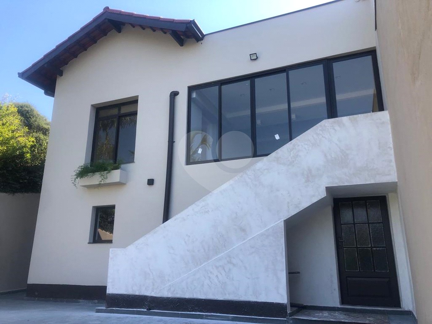 Casa à venda com 4 quartos, sendo 2 suítes,  em Horto Florestal, São Paulo, SP