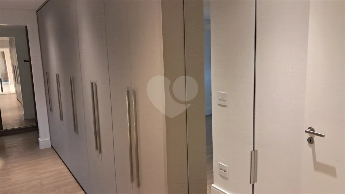 Apartamento à venda ou para alugar com 4 suítes em Jardim Marajoara, São Paulo, SP