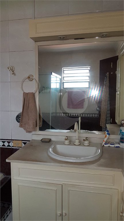 Sobrado à venda com 3 suítes em Vila Gumercindo, São Paulo, SP