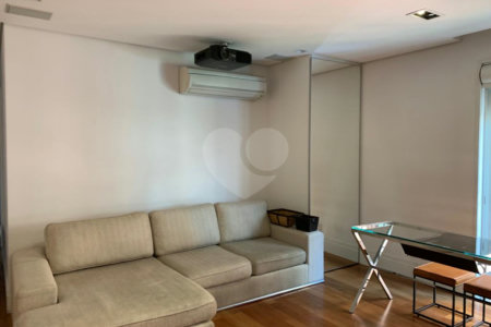 Apartamento para alugar com 3 suítes em Itaim Bibi, São Paulo, SP