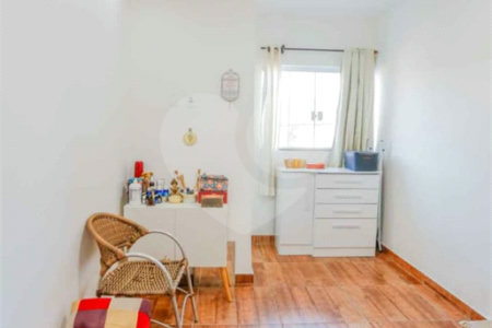 Casa de Vila à venda com 2 suítes em Jardim Simus, Sorocaba, SP