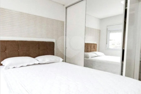 Apartamento à venda com 2 quartos, sendo 1 suíte,  em Vila Cordeiro, São Paulo, SP