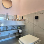 Casa à venda com 5 quartos, sendo 3 suítes, no condomínio Residencial Vale do Lago, Sorocaba - SP