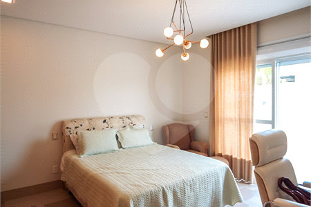 Casa à venda ou para alugar com 4 suítes no condomínio Jardim Vila Paradiso, Indaiatuba - SP