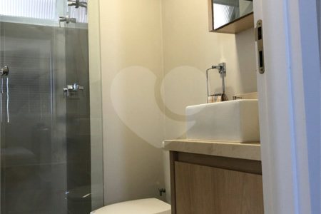 Apartamento à venda com 3 quartos em Vila Olímpia, São Paulo, SP