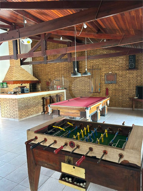 Casa à venda ou para alugar com 4 quartos, sendo 3 suítes,  em Jardim Estância Brasil, Atibaia, SP