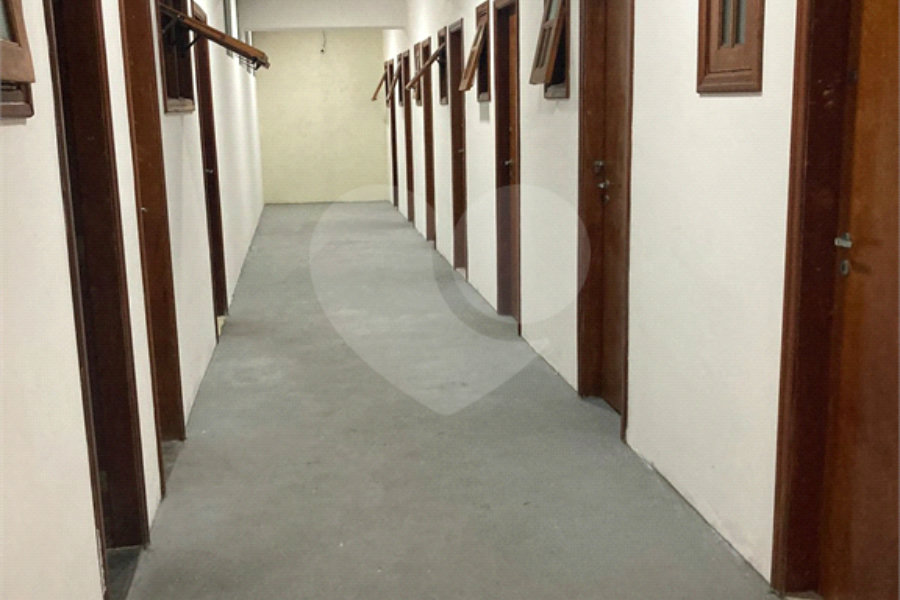 Casa à venda com 3 quartos, sendo 1 suíte, no condomínio Barbará II, São Paulo - SP