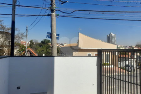 Sobrado à venda com 2 suítes em Vila Universitária, São Paulo, SP