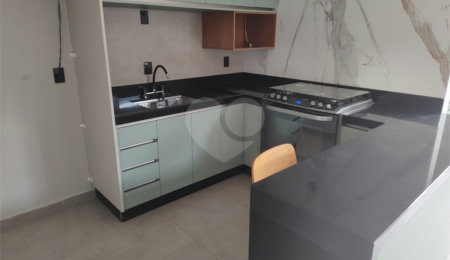 Casa à venda com 2 suítes no condomínio Vue 26, Atibaia - SP