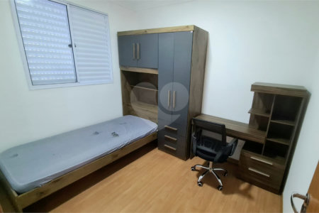 Apartamento à venda com 2 quartos em Jardim Karolyne, Votorantim, SP