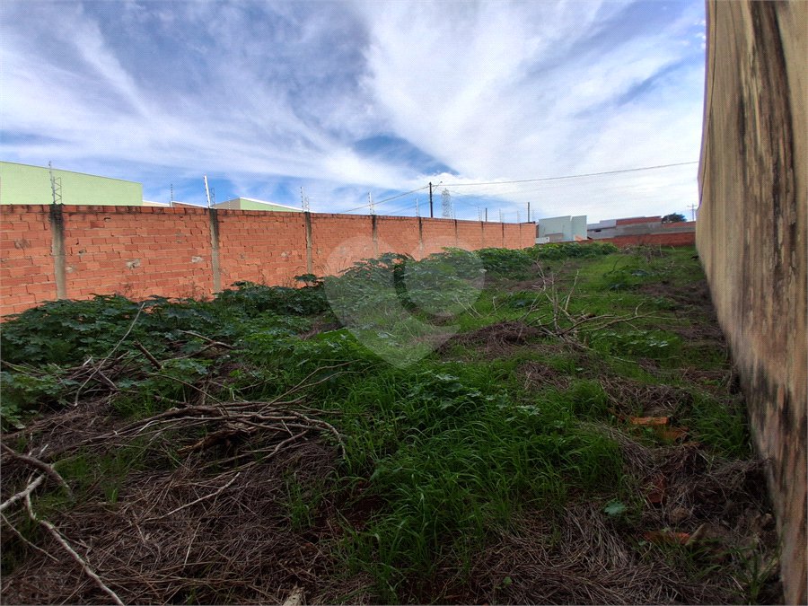 Terreno à venda em Vila Nastri, Itapetininga, SP