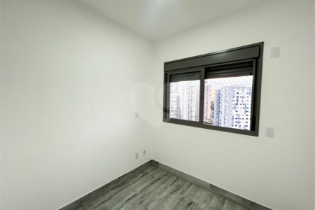 Apartamento à venda com 2 quartos, sendo 1 suíte,  em Vila Guarani (z Sul), São Paulo, SP