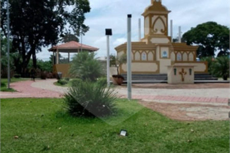 Terreno à venda no Centro, Piracaia, SP