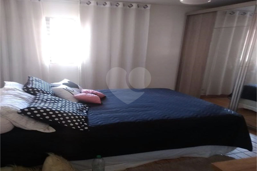 Sobrado à venda com 4 quartos, sendo 1 suíte, em Tucuruvi, São Paulo, SP