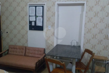Casa Térrea à venda ou para alugar com 4 quartos, sendo 1 suíte, em Jardim Aeroporto, São Paulo, SP