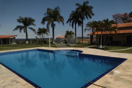 Sítio à venda com 4 quartos no Centro, Araçoiaba da Serra, SP