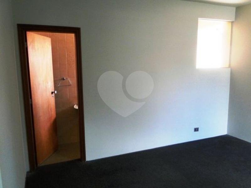Sobrado à venda com 3 quartos, sendo 1 suíte, em Tremembé, São Paulo, SP
