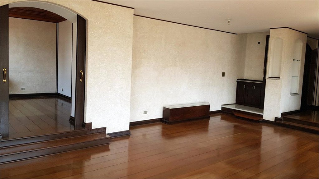 Apartamento à venda com 4 suítes em Jardim Vila Mariana, São Paulo, SP