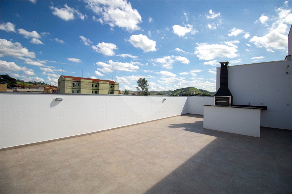 Apartamento à venda com 3 quartos, sendo 1 suíte,  em Jardim Flórida, São Roque, SP