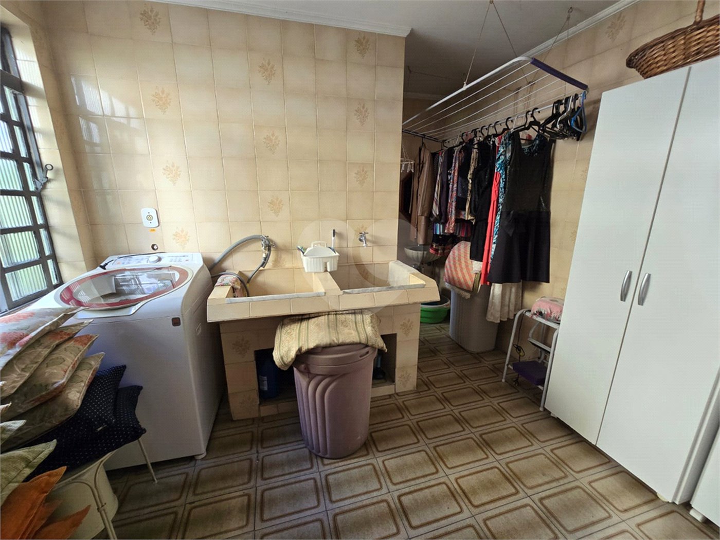 Casa à venda com 4 quartos, sendo 1 suíte, em Vila Paiva, São Paulo, SP