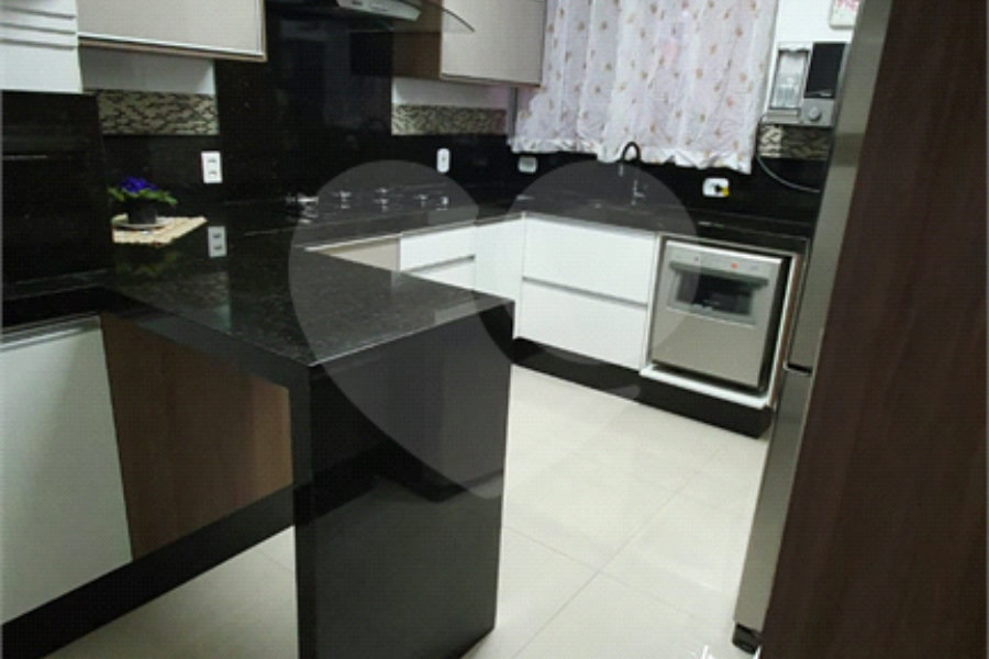 Casa de Vila à venda com 4 quartos, sendo 1 suíte, em Vila Prudente, São Paulo, SP