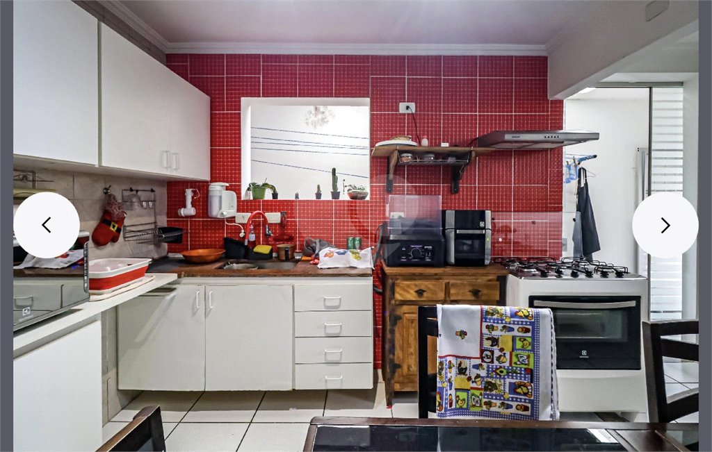 Sobrado à venda com 3 quartos em Jardim Ester Yolanda, São Paulo, SP