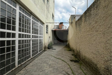 Sobrado à venda com 6 quartos, sendo 4 suítes,  em Vila Oliveira, Mogi das Cruzes, SP
