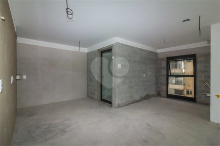 Apartamento à venda com 3 suítes em Vila Olímpia, São Paulo, SP