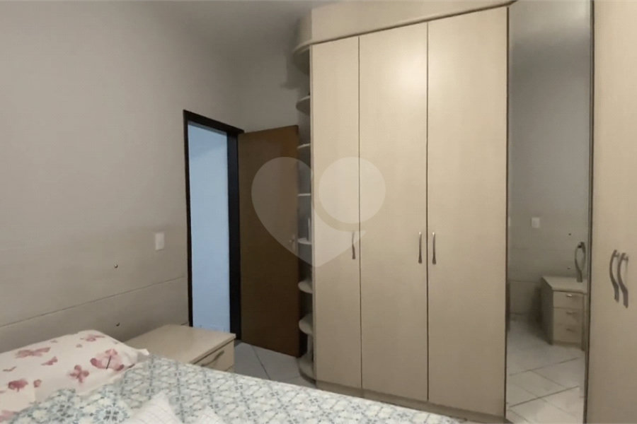 Sobrado à venda com 3 quartos, sendo 1 suíte, em Parque Novo Mundo, São Paulo, SP