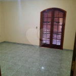 Sobrado à venda com 3 quartos, sendo 1 suíte, em Portal da Primavera, Cotia, SP