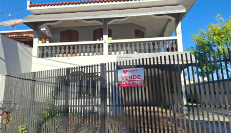 Sobrado à venda com 4 quartos, sendo 1 suíte, em Vila Rubens, Indaiatuba, SP
